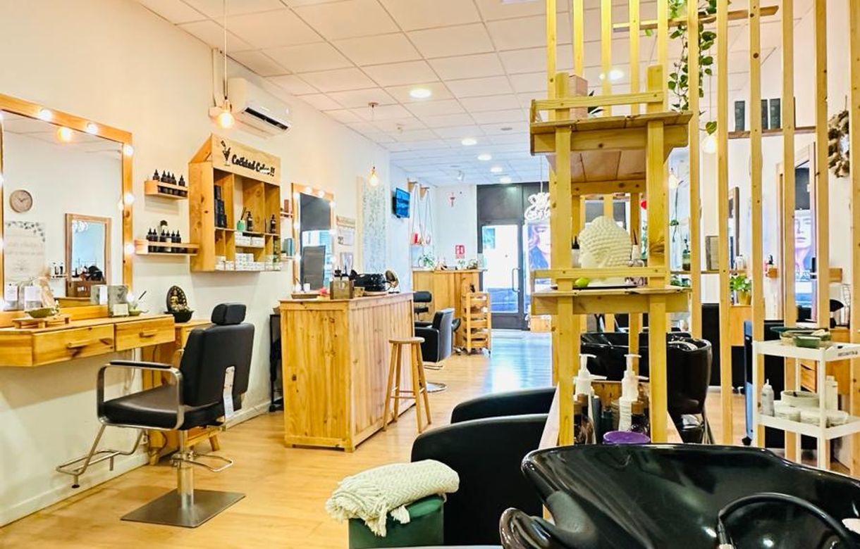 alquiler de espacio en salon de belleza