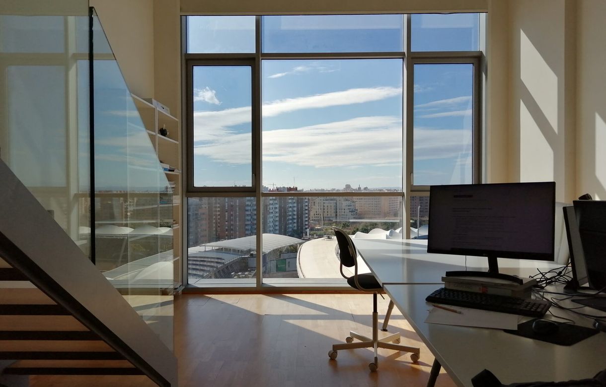 alquiler de despachos compartidos en Valencia | ESPACIO EN OFICINA COMPARTIDA