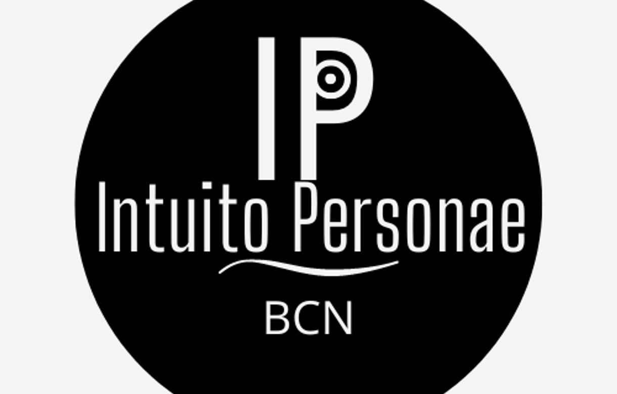 Alquiler joyería Barcelona | Tienda de Regalos y Joyas Personalizadas