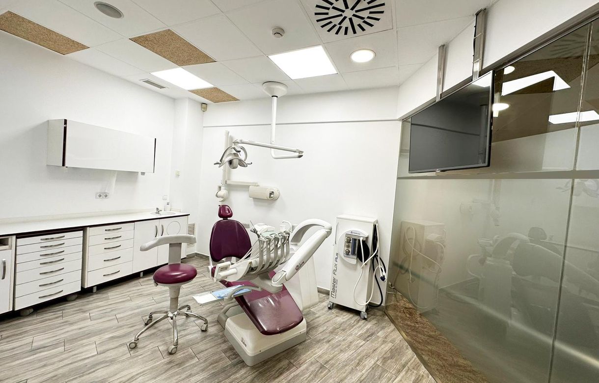 Alquiler gabinete dental en pleno centro de Valencia