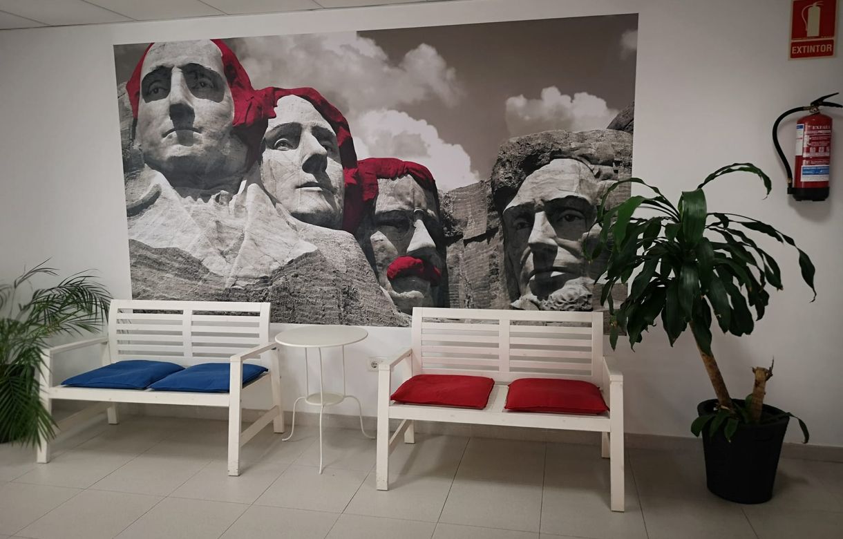 Alquiler aulas Castellón | Aulas y despachos amplios en Castellón