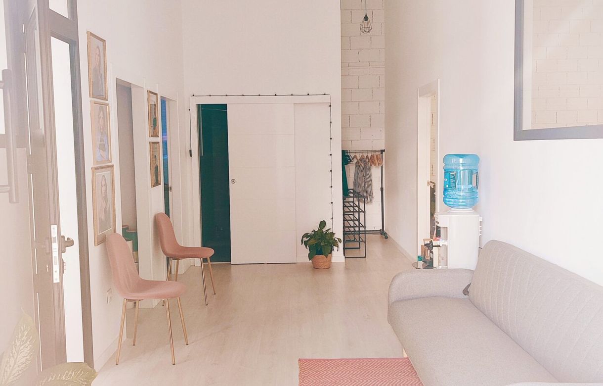 Salas terapias para pasar consultas y hacer terapias totalmente equipadas