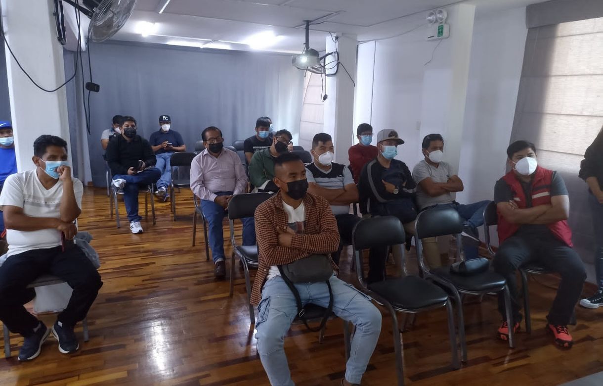 Alquiler sala de reuniones Lima | ¡Salas salón de capacitaciones y reuniones en Lince!