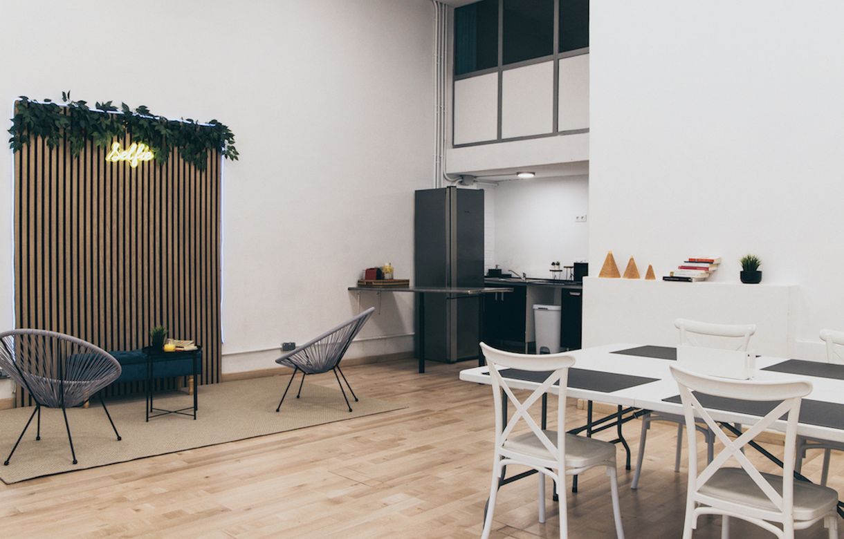 Coworking económico Valencia | Charis Coworking