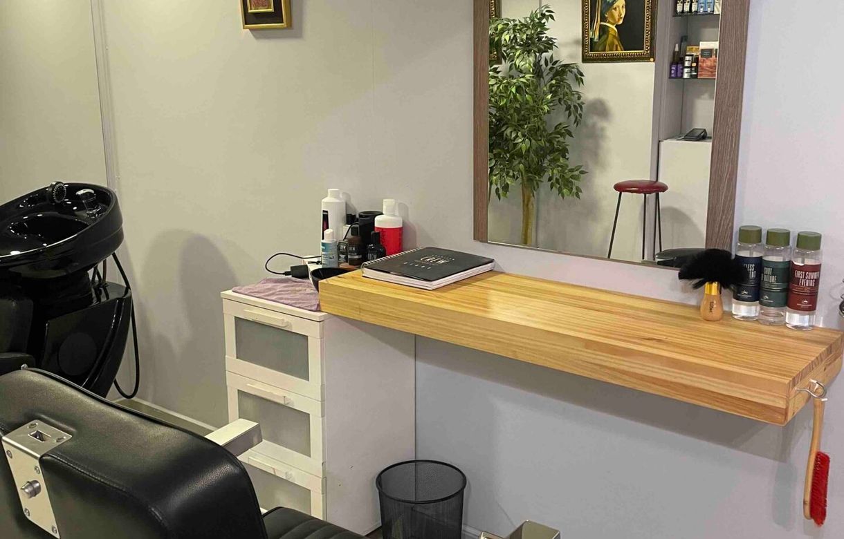 Alquiler barbería | Espacio de Barbería a tiempo completo