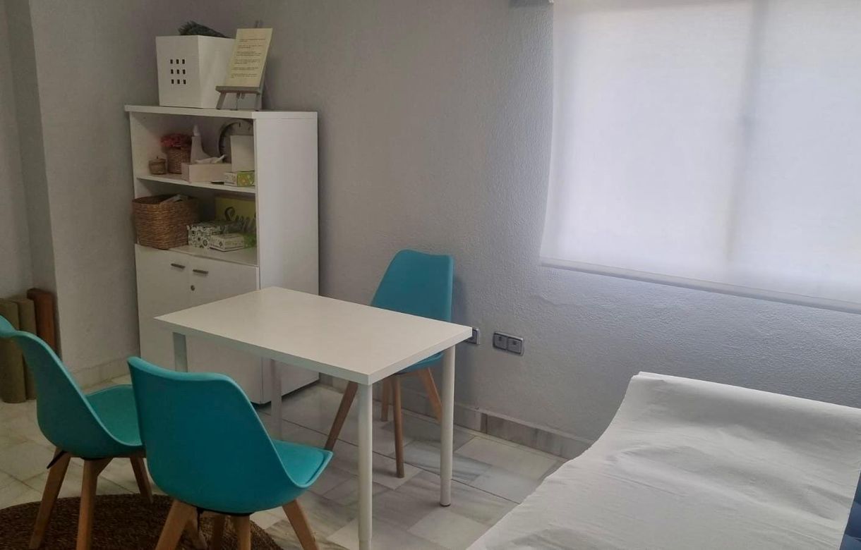 Consulta Médica Málaga | Clínica en Málaga | Sala yoga | Pilates | Fisio...