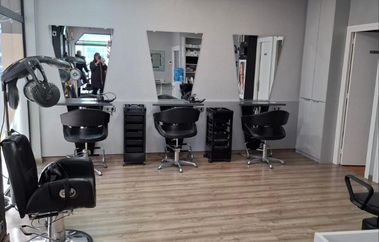 Alquiler Silla Barbero: Oportunidad en Peluquería en Funcionamiento