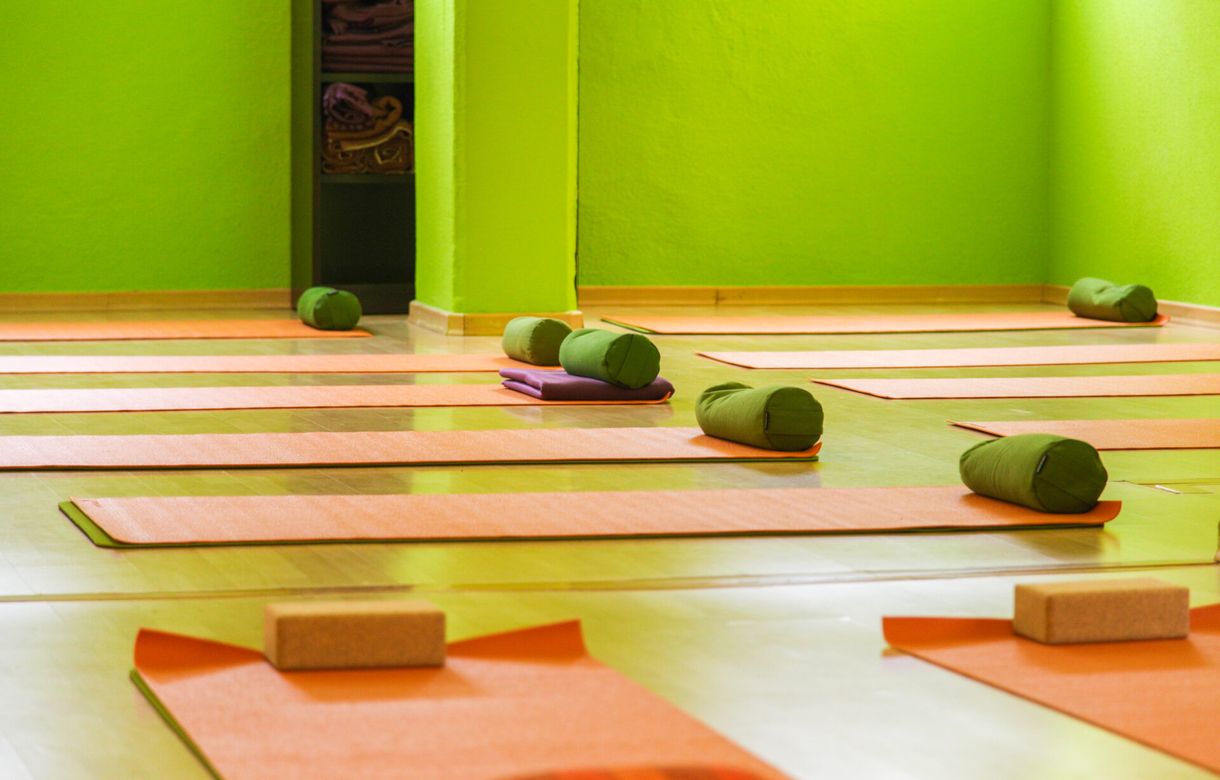 Escuela de Yoga en Madrid (Plaza Castilla)
