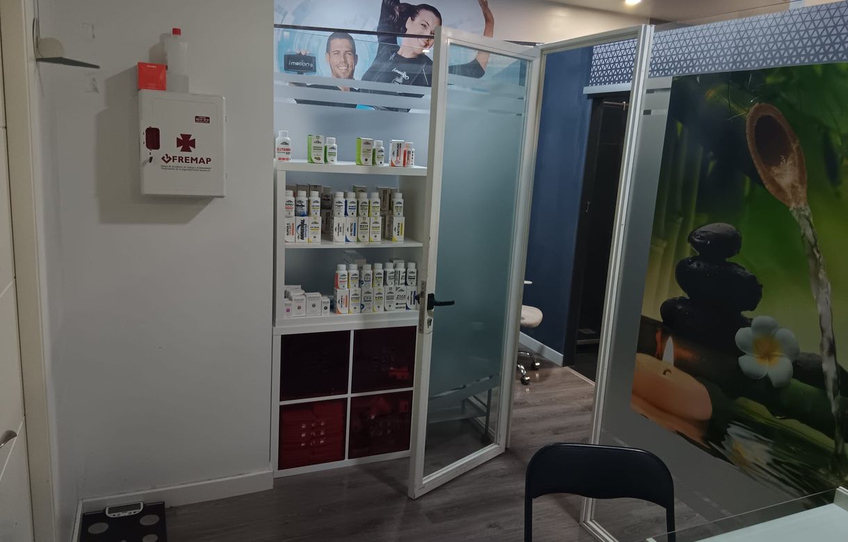 Sala para fisioterapia, nutrición, estética, coaching...