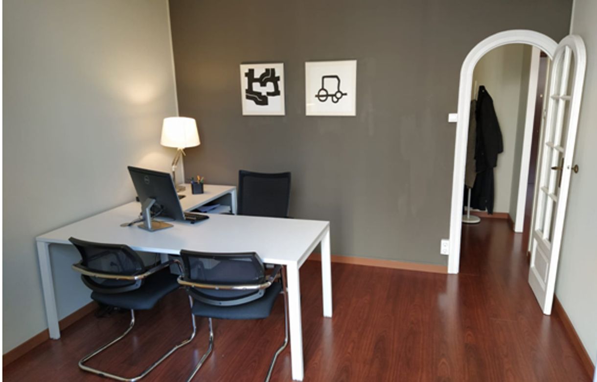 Alquiler despachos | Zona Francesc Macià | Jurídico - económico - Image 2