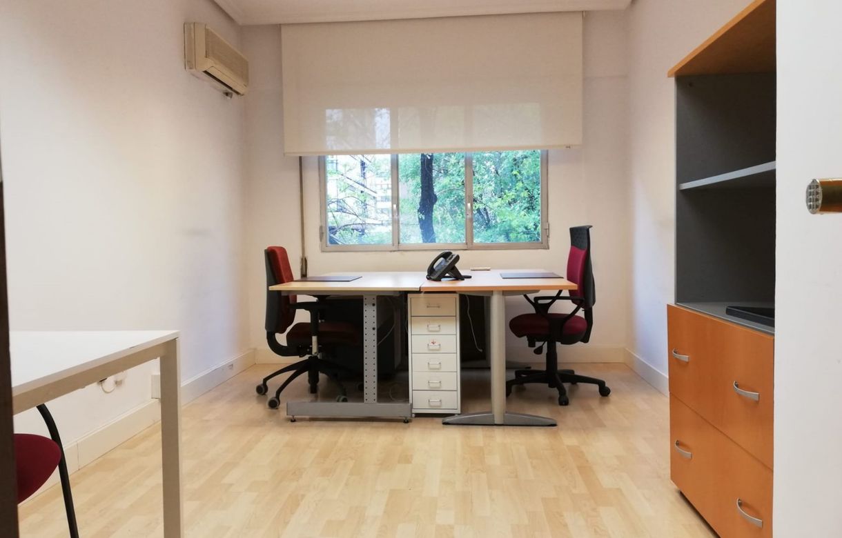 Alquiler calle Capitán Haya | Despacho para reuniones en Madrid