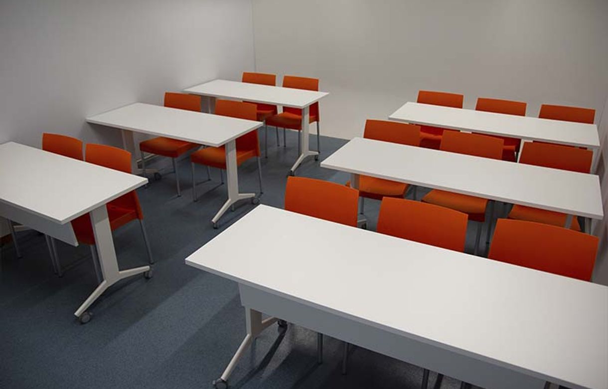 Sala de formación | Despachos | Coworking  | Estudio de grabación