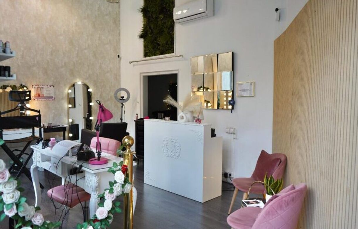 Alquiler peluquería | Manicurísta - Image 3