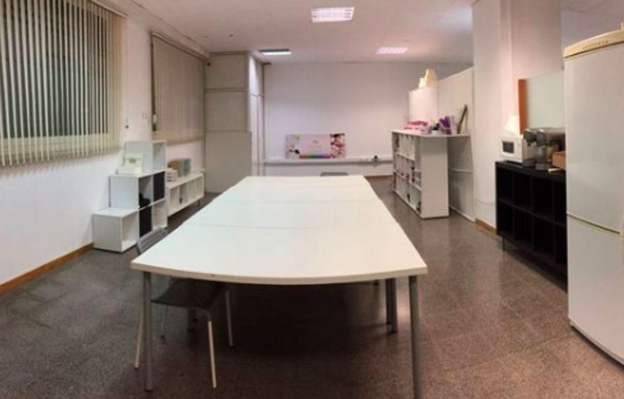 Alquiler de obrador compartido en polígono industrial de Montsolís - Image 2