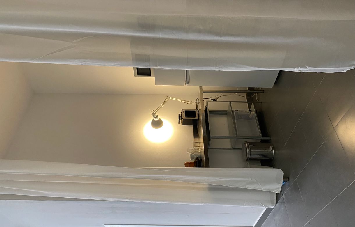 Alquiler en La Petxina de estudio compartido - Image 3