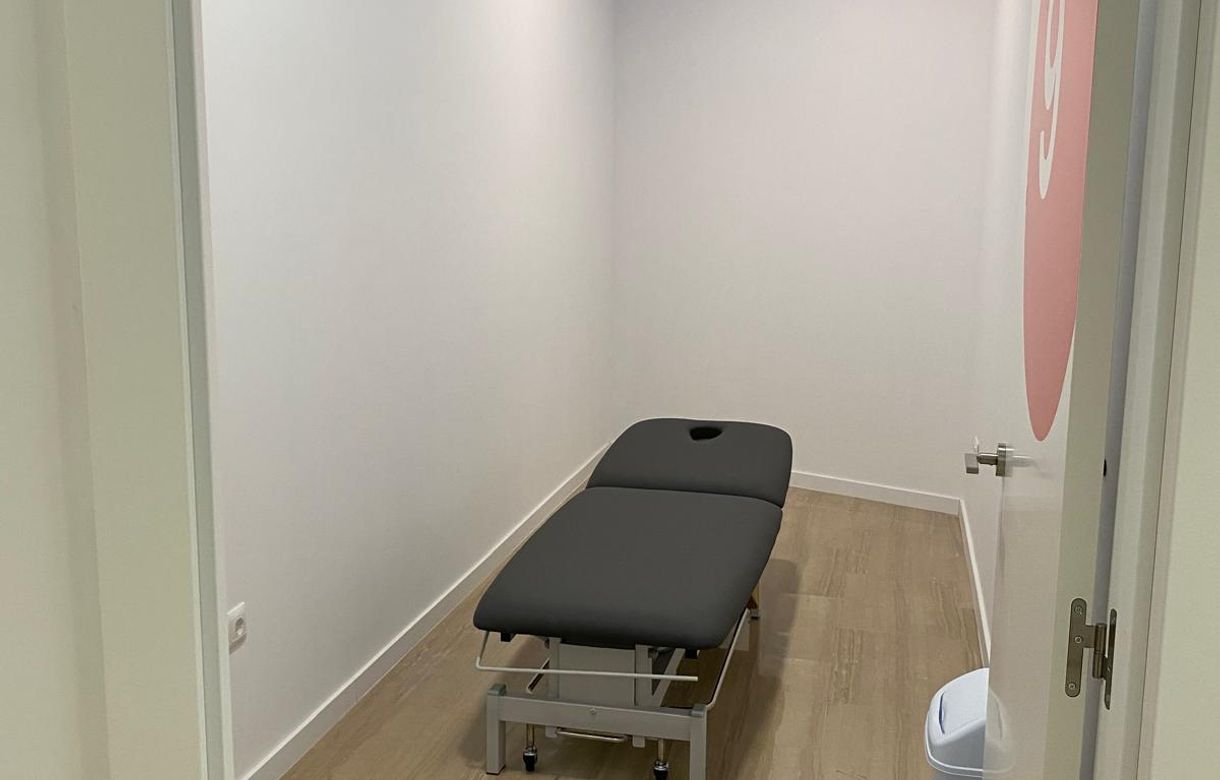 Clínica Benalmadena | Se Alquila Consultorios para Podologia, Fisio, Medicina General - Image 4