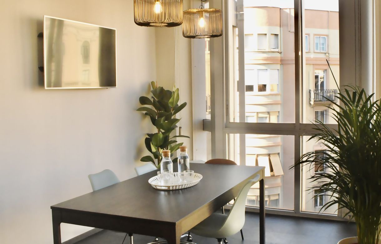 Oficina Barcelona | Una joya escondida en el corazón de Barcelona - Image 2