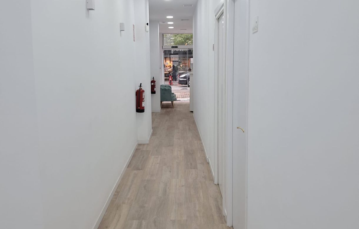 Alquiler de consulta médica en Poblenou  - Image 3