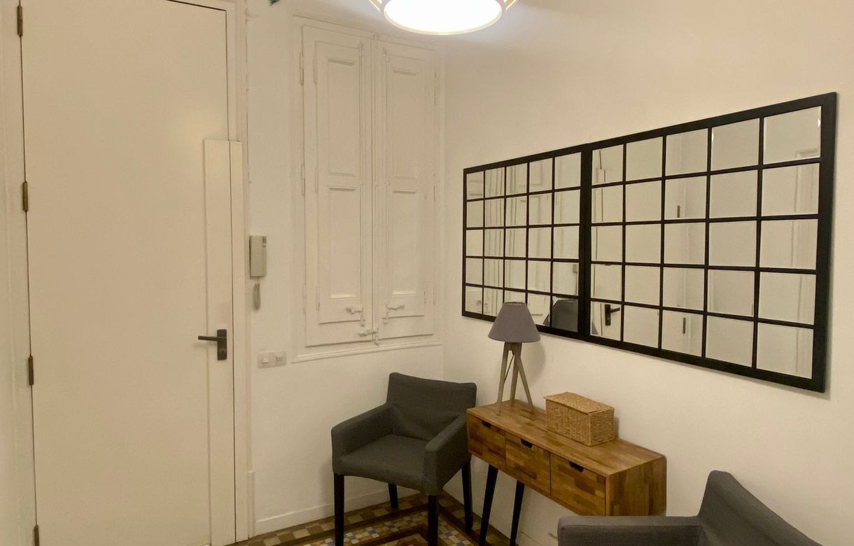 Alquiler consulta Barcelona | Despacho para Médicos, Terapeutas, Psicólogos en Barcelona Centro - Image 4