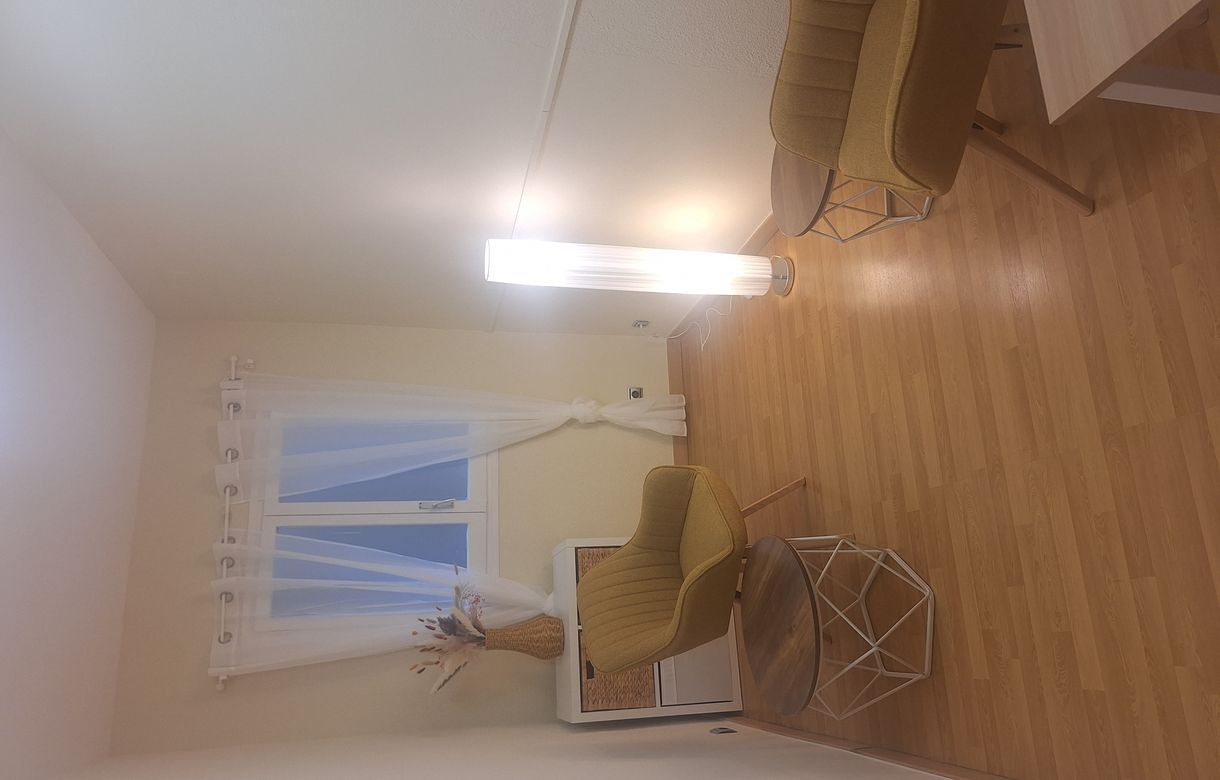 Alquiler sala sin amueblar  - Image 4