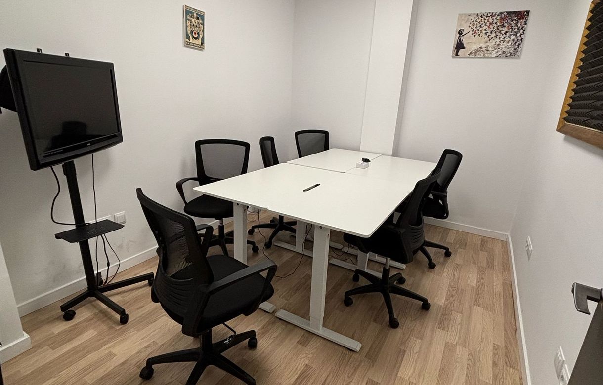 Alquiler espacio de trabajo - Image 2