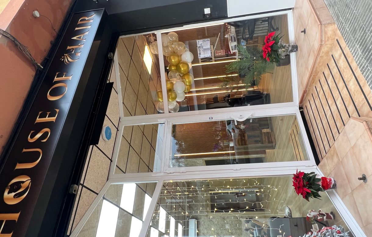 Alquiler de Puesta para Manicurista - Image 2