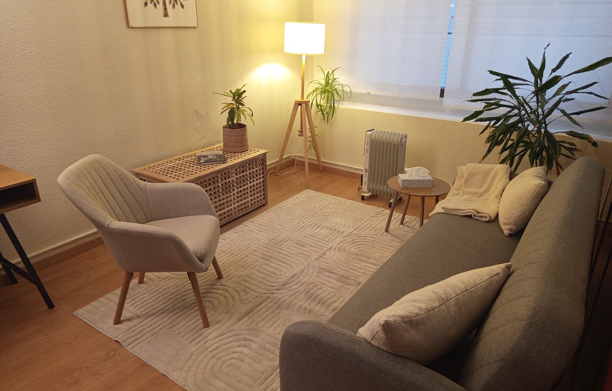 Alquiler sala terapia logroño