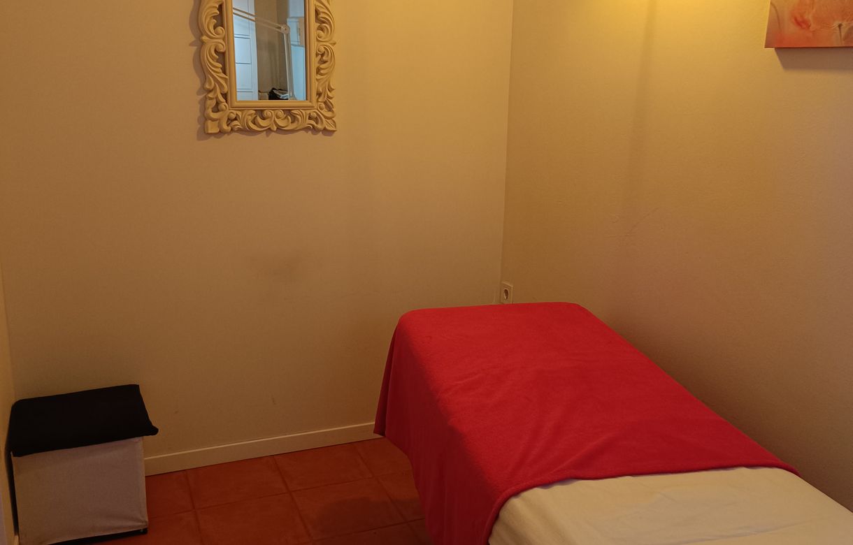 Alquiler de box para estetica - Image 4