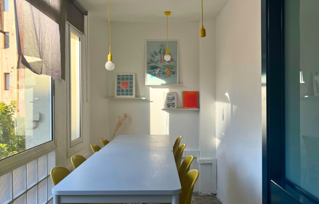 Oficina en Barcelona cerca de Diagonal – espacio profesional y productivo - Image 4