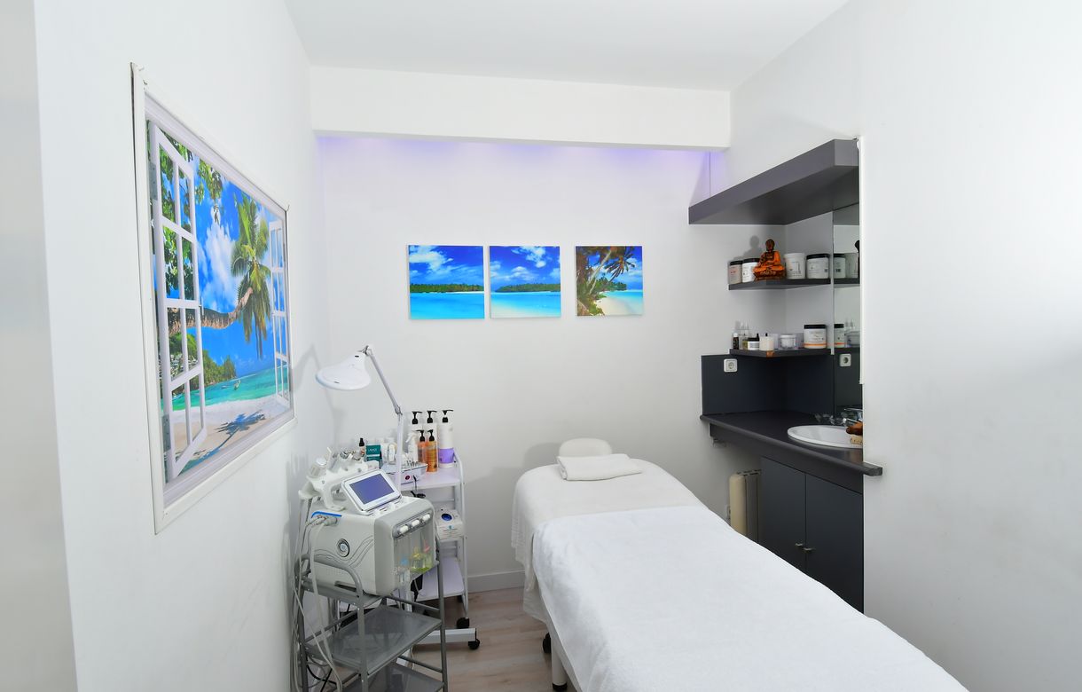 Alquiler de Cabinas en Madrid para Profesionales de la Estética y el Bienestar