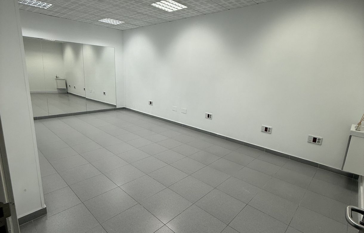 Alquiler de consultas en Centro Sanitario | Alquiler consulta en las Barrio Guindalera | Centro Sanitario en Madrid - Image 2