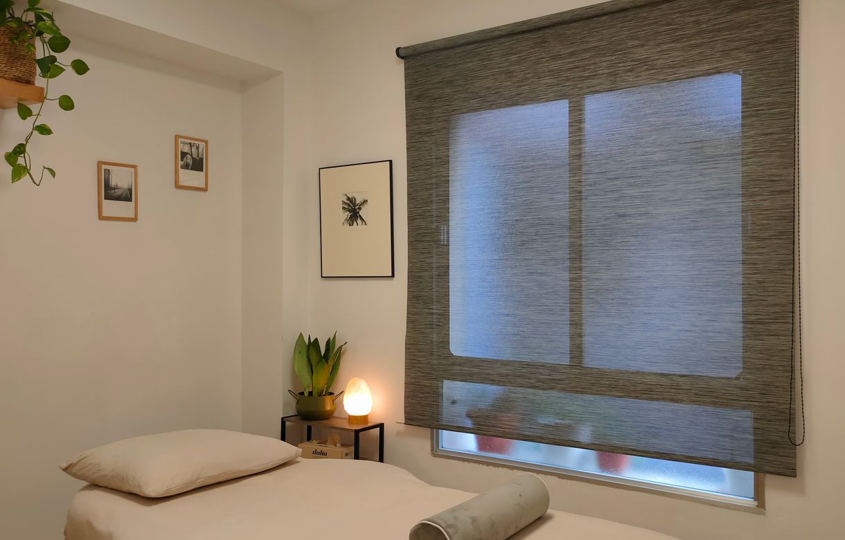 Alquiler sala terapias Tarragona | Consulta profesional equipada en centro de terapias equipado y con estilo – Tarragona centro - Image 4