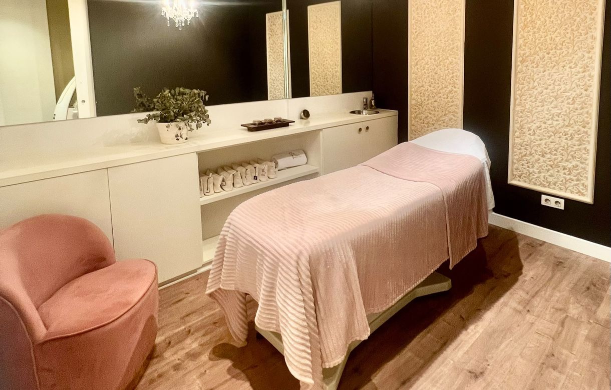 Cabina estética Mataro | Centro de fisioterapia y estética avanzada - Image 3