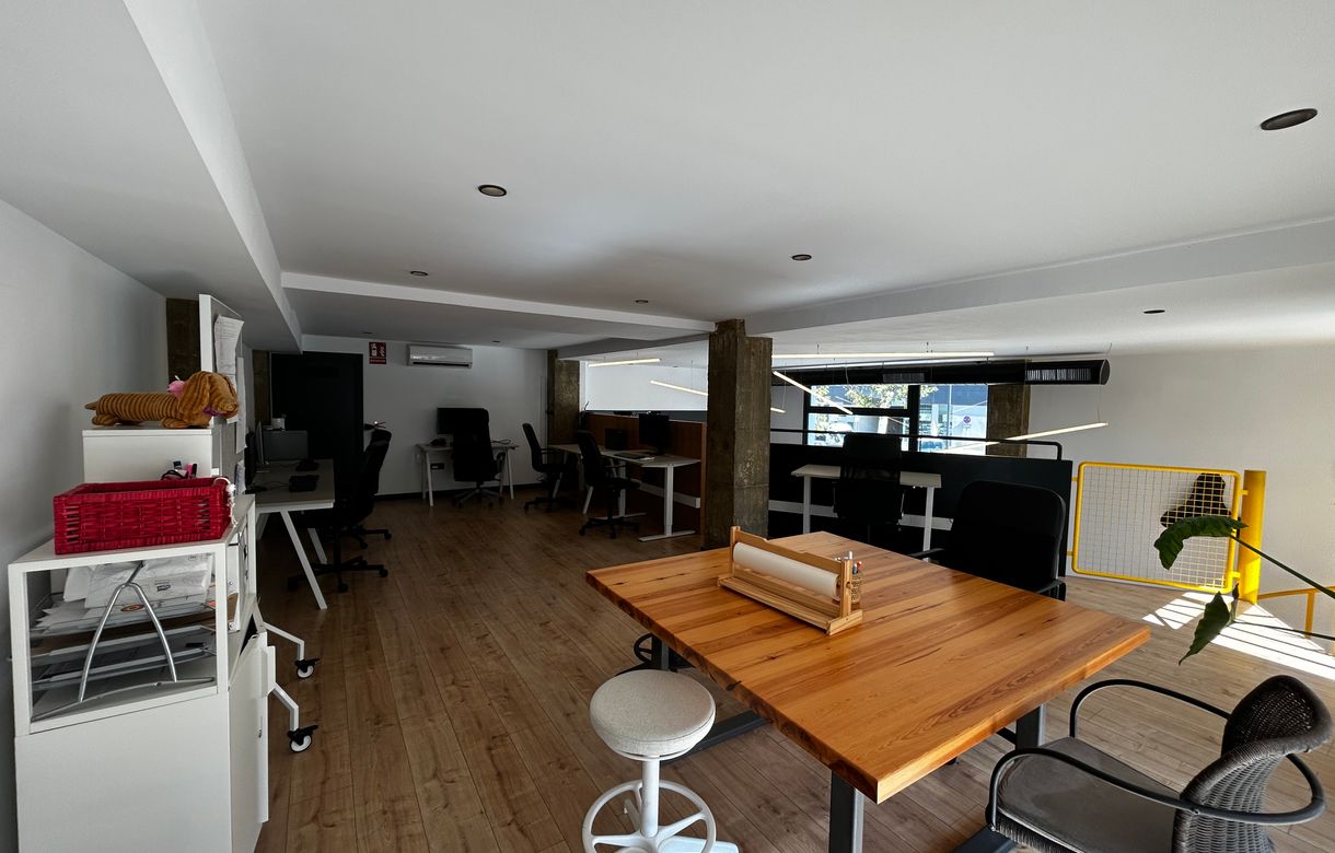 Alquiler estudio Cadiz | Alquiler de Salas por Horas para Eventos, Talleres, Fotografía y Coworking en San Fernando - Image 2