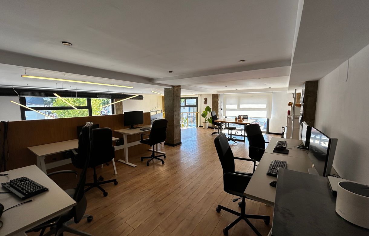 Alquiler estudio Cadiz | Alquiler de Salas por Horas para Eventos, Talleres, Fotografía y Coworking en San Fernando - Image 4