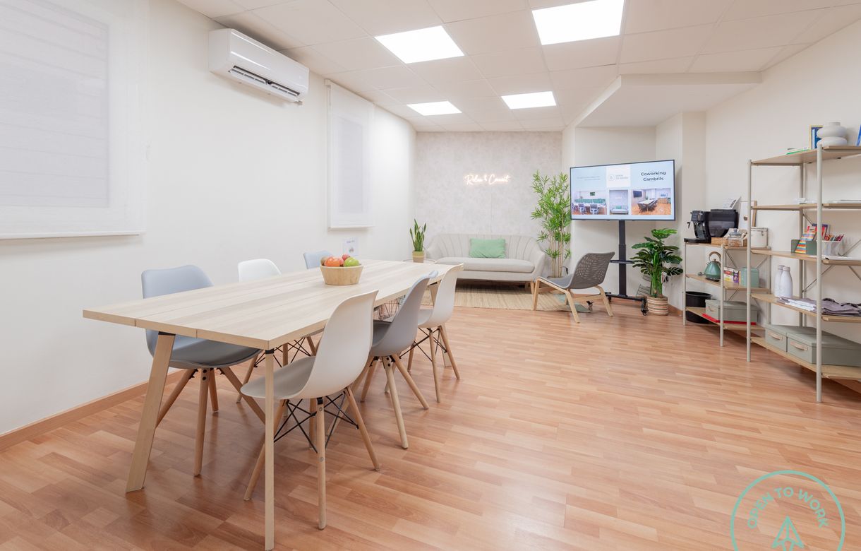 Coworking Cambrils para trabajar junto al mar - Image 2