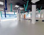 Sala de yoga para profesionales y talleres