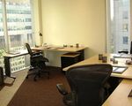Centro de negocios con oficinas flexibles 