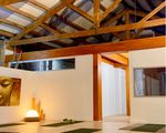 Alquiler salas terapias Barcelona | Sala de yoga y ejercicio terapéutico | Consulta | Piscina