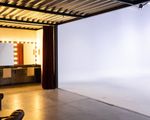 centro de artes escénicas y para rodajes | Con ciclorama, caja negra, lluvia artificial, camerinos, sonido, proyección y aforo hasta 100 personas